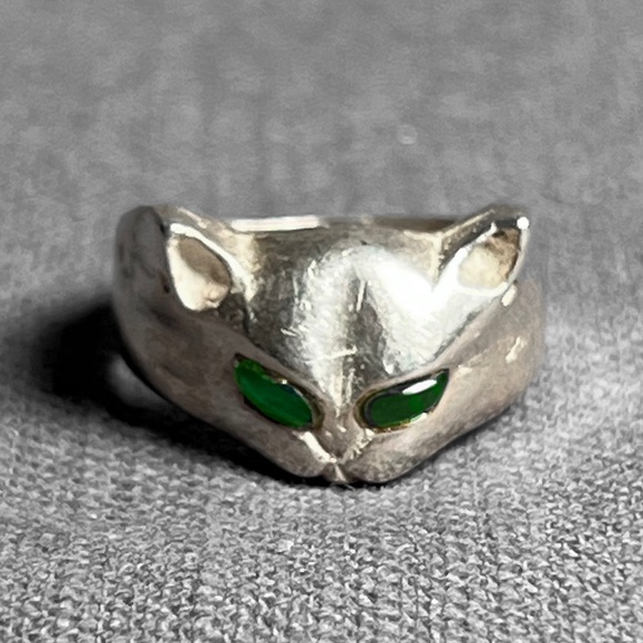 Jewelry - Green Eyed Cat Ring